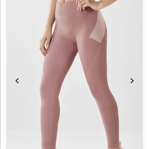 Demi Lovato x fabletics leggings